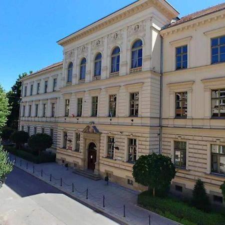 Apartament Ul. Studencka Краков Экстерьер фото