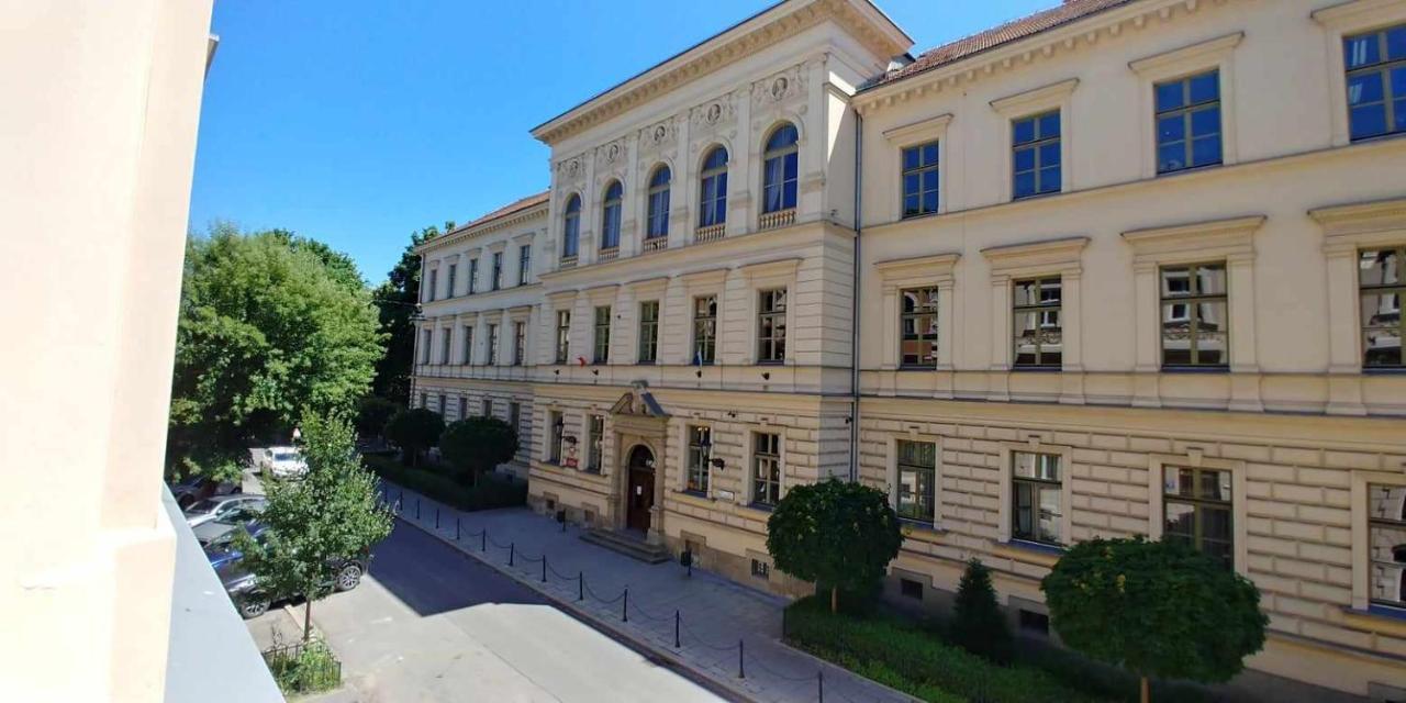 Apartament Ul. Studencka Краков Экстерьер фото